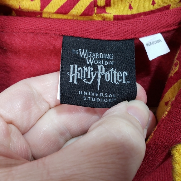 Wizarding World Harry Potter Gryffindor Full Zip - Picture 5 of 8